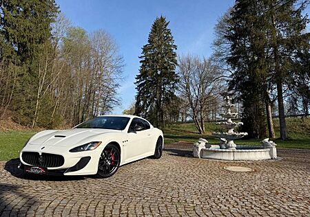 Maserati GranTurismo MC Stradale V8 4.7 Carbon Sport Abg.