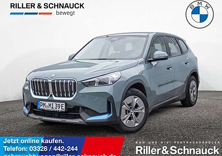 BMW iX1 xDrive 30 360°+LED+HUD+NAVI+KAM+KLIMAAUT+