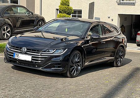 VW Arteon Volkswagen Shooting Brake 2.0 TDI SCR 4Motion DSG R-Li