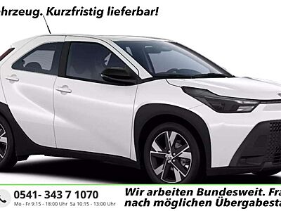 Toyota Aygo X Sitzhz. 17"LM DigC ACC Klimaaut. 9"Touch 85 kW ...