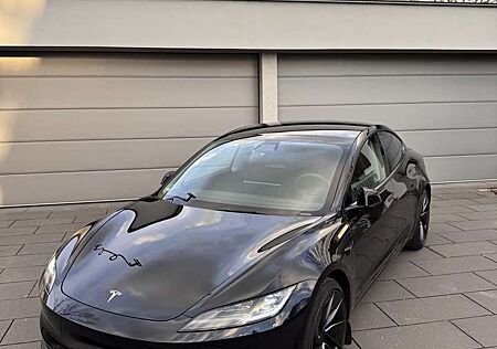 Tesla Model 3 HIGHLAND PERFORMANCE - SUPER ZUSTAND!!