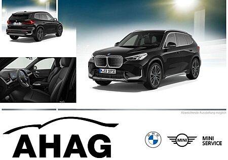 BMW iX1 xDrive30 Adaptives Fahrwerk Sitzhzg. Vorn