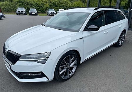 Skoda Superb Combi 2,0TSi Sportline 4x4 19"Columbus
