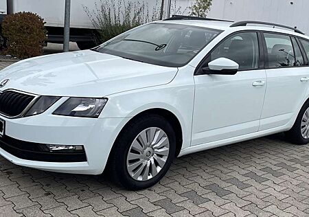 Skoda Octavia Combi 2.0 TDIAmbition, AHK, TÜV neu,