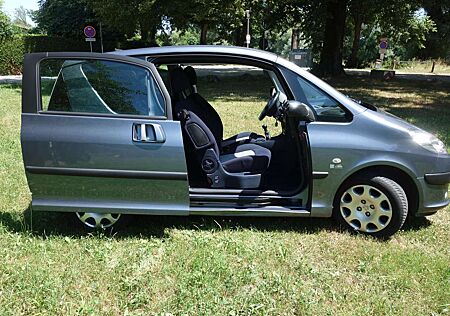 Peugeot 1007 75 Premium