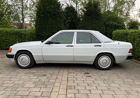 Mercedes-Benz 190 E 1.8