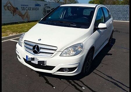 Mercedes-Benz B 180 CDI