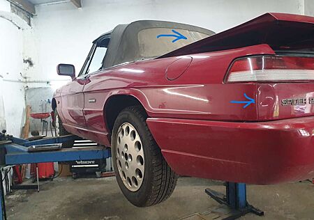 Alfa Romeo Spider 2.0