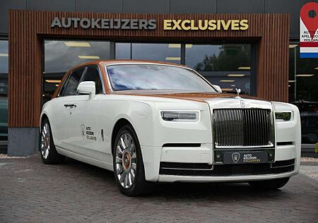 Rolls-Royce Phantom 6.7 V12 Starlight Headliner Rear Theatre
