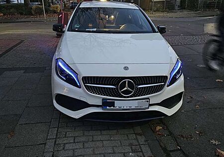 Mercedes-Benz A 180 AMG-Line mit Lichtpaket