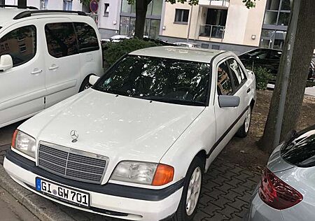 Mercedes-Benz C 180 Elegenace OLDTIMER