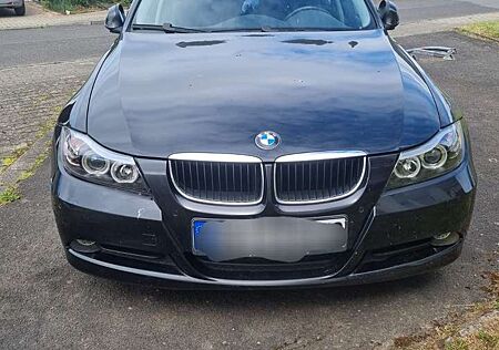 BMW 318i 318 Touring Aut.