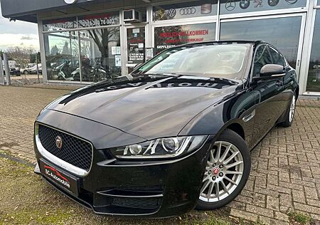 Jaguar XE Prestige*AUTOMATIK*NAVI*R-KAMERA*EURO6*