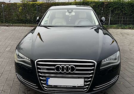 Audi A8 3.0 TDI DPF quattro tiptronic