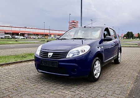 Dacia Sandero 1.4 MPI / AHK / Tüv Neu