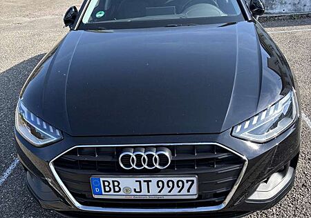 Audi A4 Avant 35 TDI S tronic