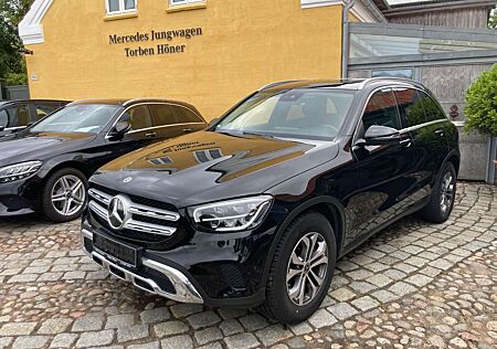 Mercedes-Benz GLC-Klasse GLC 200 d 9G-Tr. 4Matic LED AHK M-Bux Distronic
