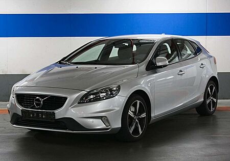 Volvo V40 Kinetic R-Design Automatik Gewährleistung