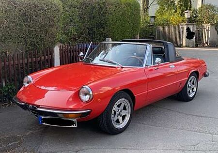 Alfa Romeo Spider 2000