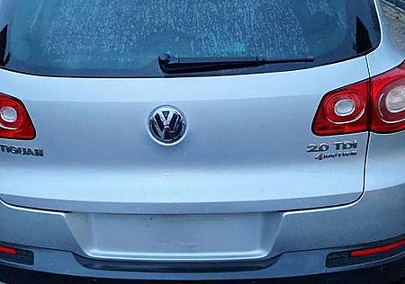 VW Tiguan Volkswagen 2.0 TDI DPF 4Motion DSG Team