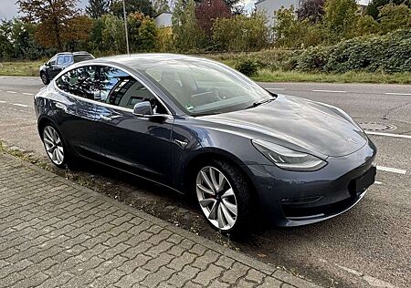 Tesla Model 3 Langstreckenbatt. Allradantrieb Dual Motor