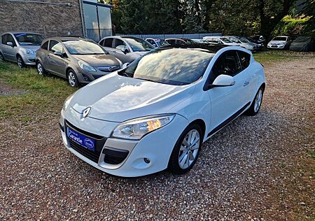 Renault Megane III Coupe Klimatro 75Tkm Pano Sitzhzg 17" Kamera