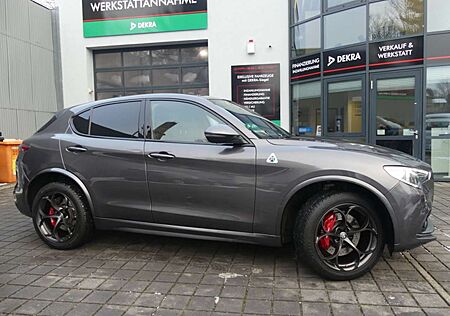 Alfa Romeo Stelvio 2.9l Quadrifoglio Q4 ACC/LEDER/NAVI/EURO6