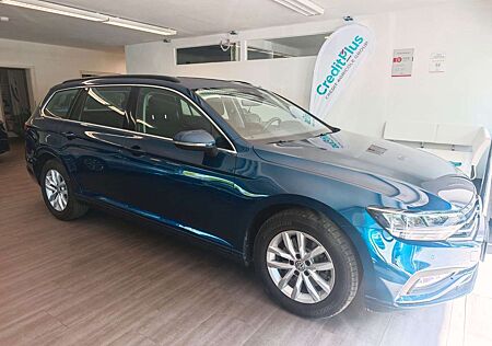 VW Passat Variant Volkswagen Business Premium*RFK*ACC