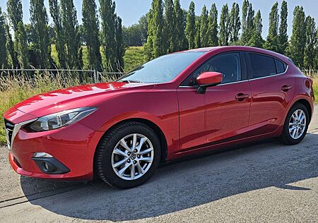 Mazda 3 SKYACTIV-G 120 Center-Line