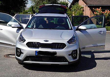 Kia Niro 1.6 GDI HEV 2WD OPF Aut. Vision