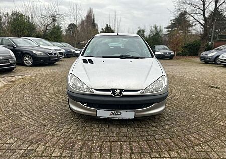 Peugeot 206 HDi 90, TÜV Neu