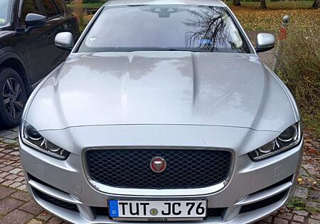 Jaguar XE 20d Portfolio