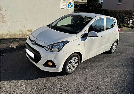 Hyundai i10 1.0 Automatik Trend