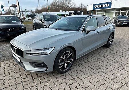 Volvo V60 Kombi Core