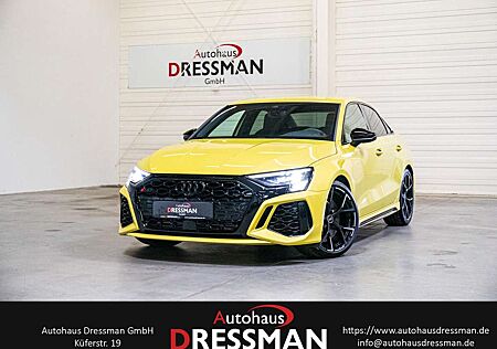 Audi RS3 2.5 TFSI Limo q. B&O MATRIX ACC KAMERA 19z.