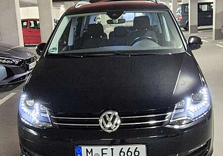 VW Sharan Volkswagen 2.0 TDI DSG IQ.DRIVE