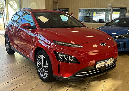 Hyundai Kona Trend*WMP*ACC*ST-Heiz*HUD*R.cam*Navi*Winter