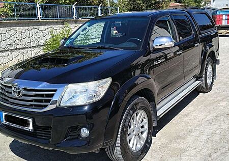 Toyota Hilux Double Cab Comfort 4x4