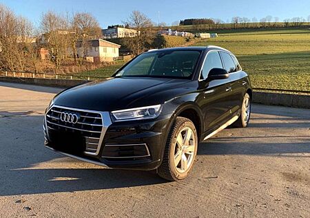 Audi Q5 2.0 TDI quattro S tronic sport, AHK