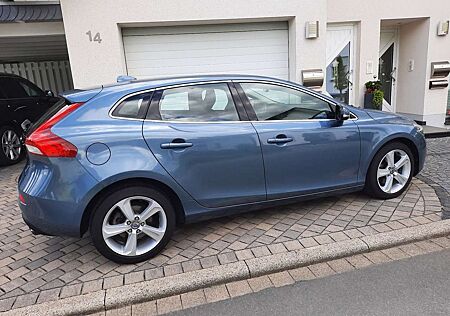 Volvo V40 D4 KineticKinetic