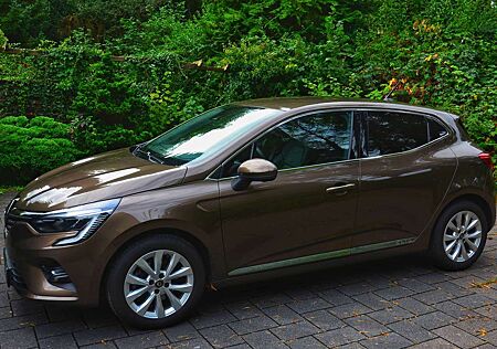 Renault Clio Clio TCe 130 EDC GPF INTENS - 130 PS - Automatik - 1. Hand - NR - immer Garage - Winterpaket - 360 Grad Kamera