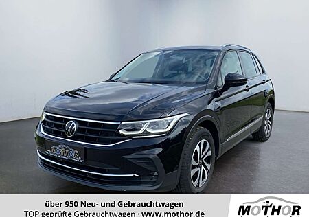 VW Tiguan Volkswagen Active 2.0 TDI DSG ACC PDC AUT DAB