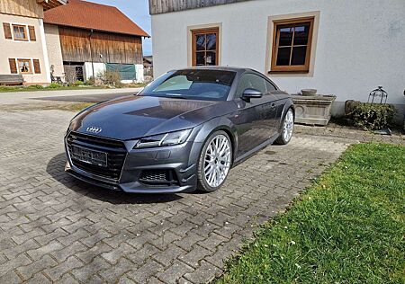 Audi TT Coupe 2.0 TFSI quattro S tronic