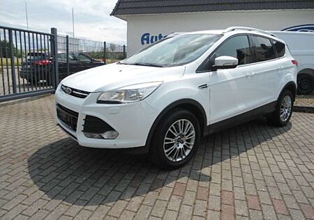 Ford Kuga Titanium elektr. Heckklappe,AHZV abnehmbar