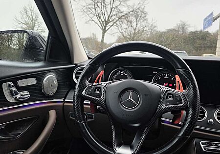 Mercedes-Benz E 220 d T 9G-TRONIC