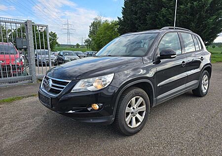 VW Tiguan Volkswagen Track