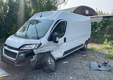 Peugeot Boxer 335 L3H2 BlueHDi 140 Stop,Unfall,Ohne Brief!