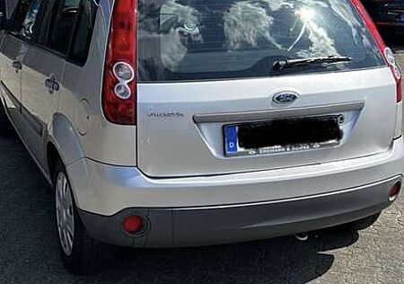 Ford Fiesta 1.3 Trend