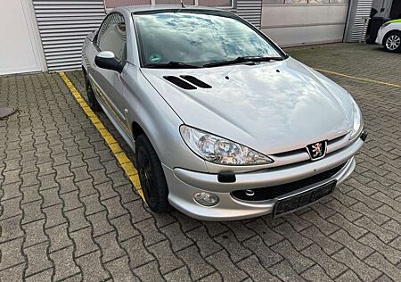 Peugeot 206 CC Filou TÜV NEU VOLL SCHECKHEFT