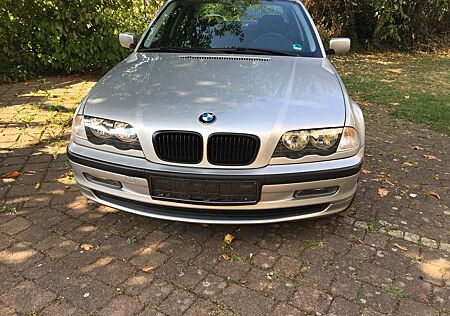 BMW 320i 320 3er